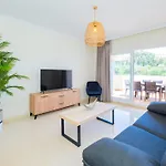 Cubo's Santa Maria Hills 3b Apartmán